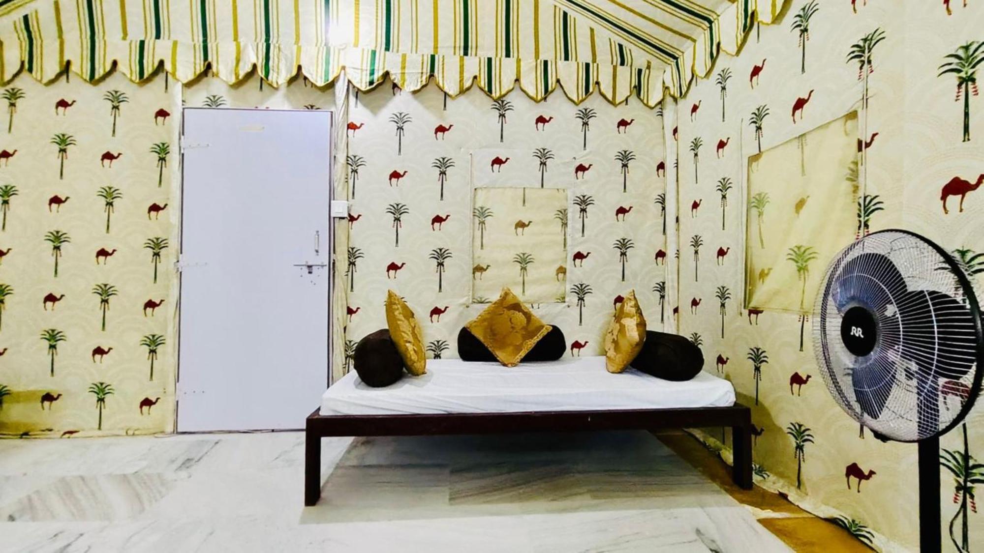 Jaisalmer Sand Dunes Luxury Camp And Resort Exterior photo