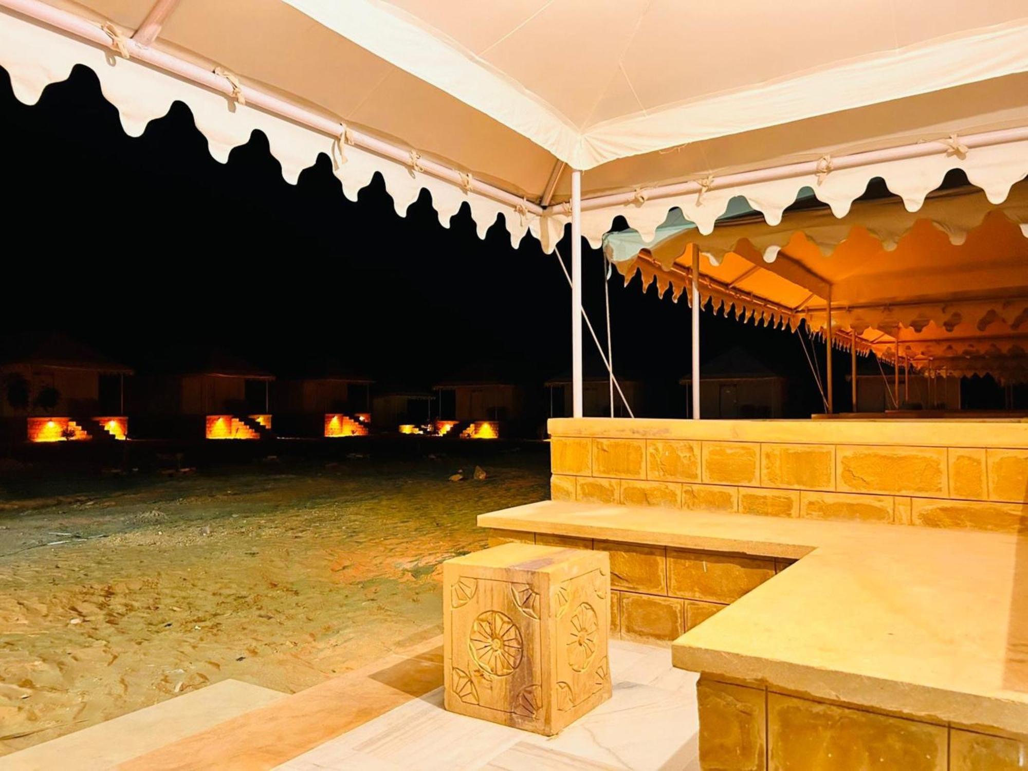 Jaisalmer Sand Dunes Luxury Camp And Resort Exterior photo