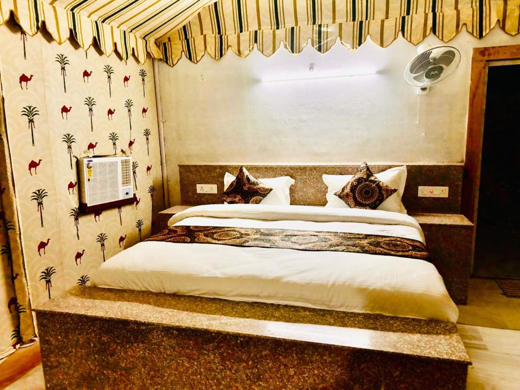 Jaisalmer Sand Dunes Luxury Camp And Resort Exterior photo