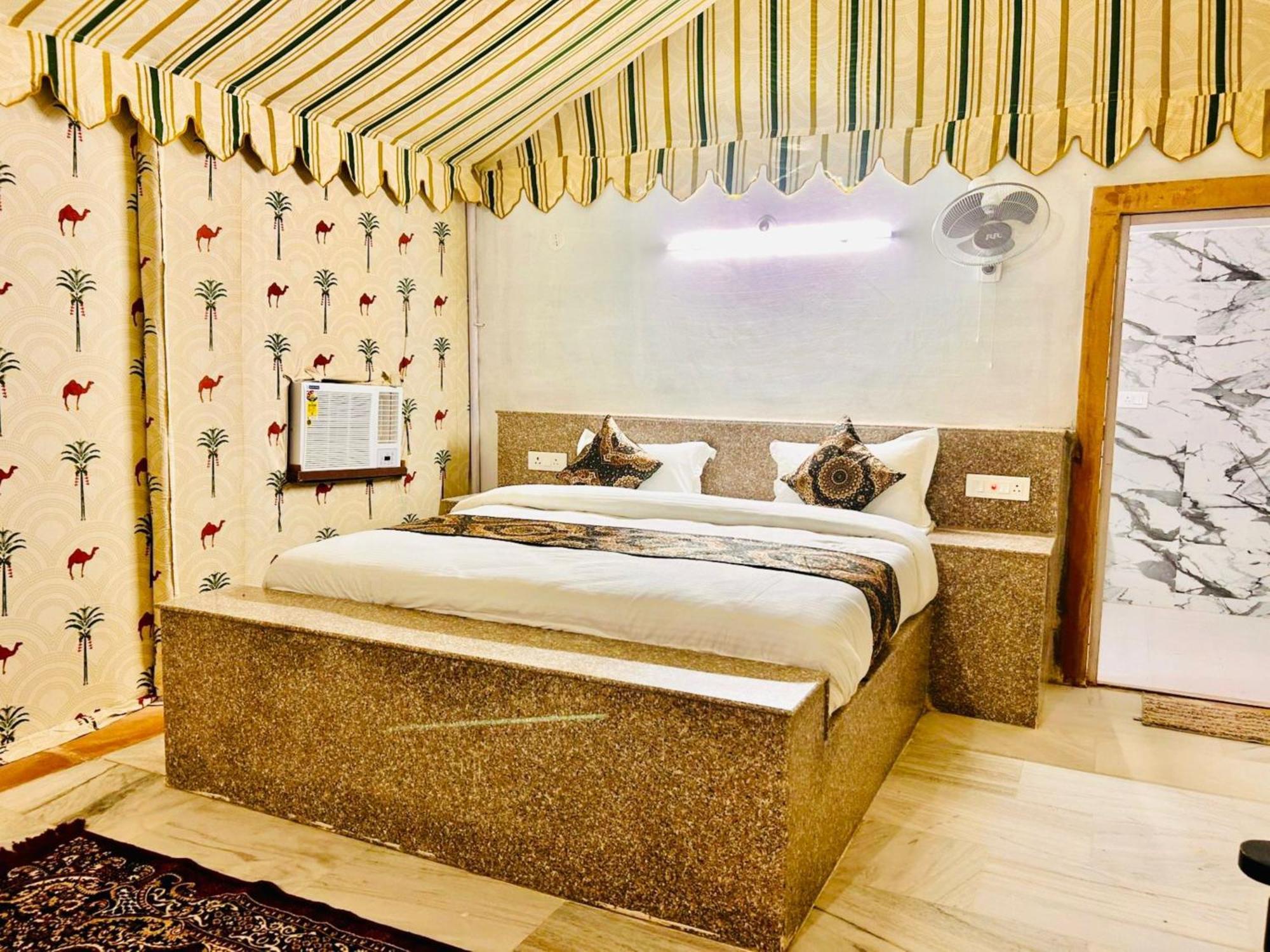 Jaisalmer Sand Dunes Luxury Camp And Resort Exterior photo