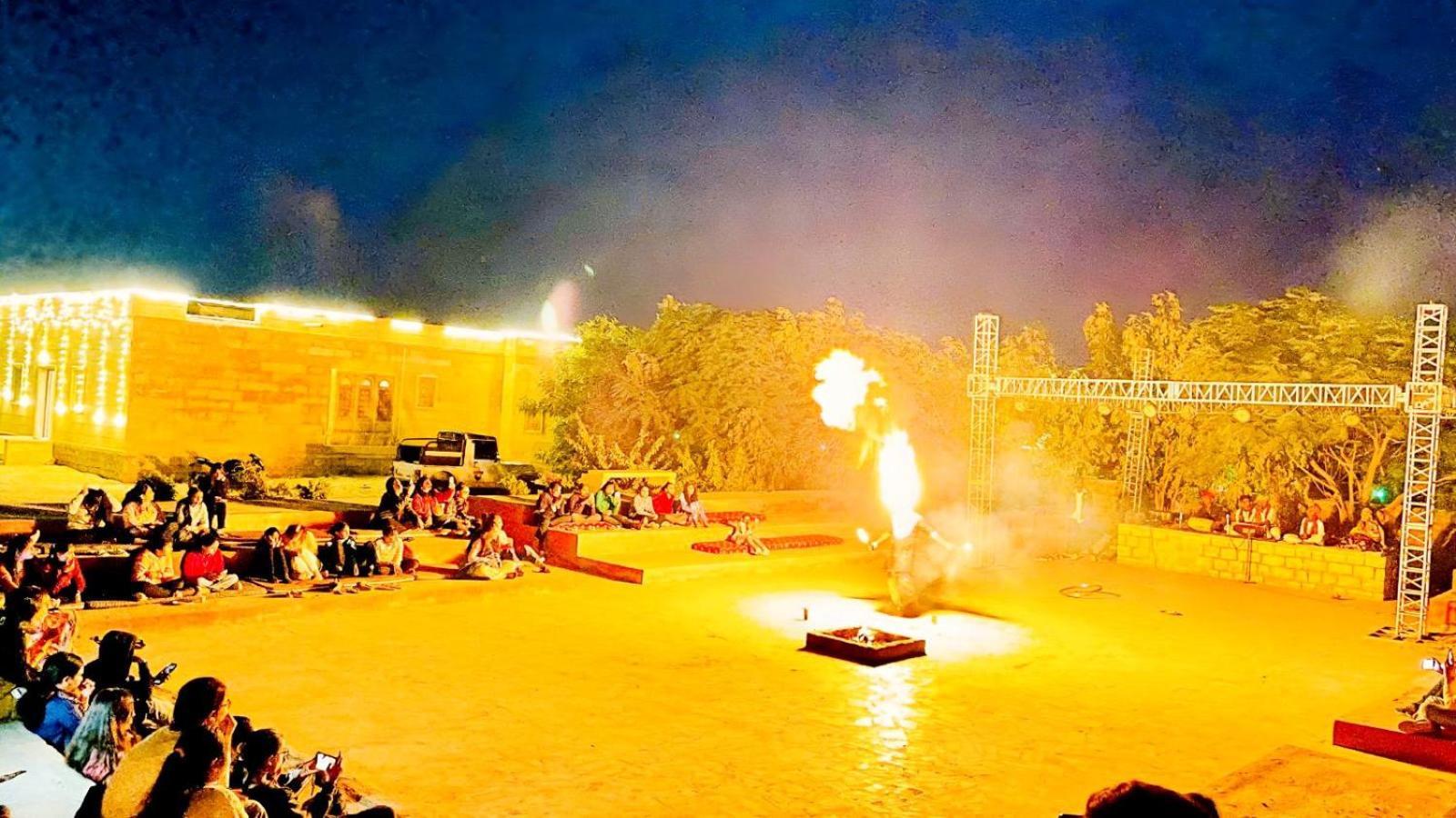 Jaisalmer Sand Dunes Luxury Camp And Resort Exterior photo